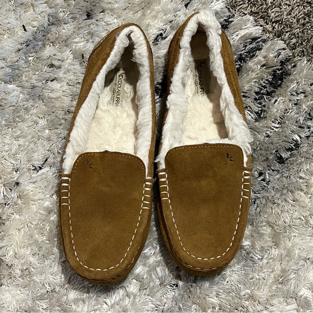 UGG moccasin